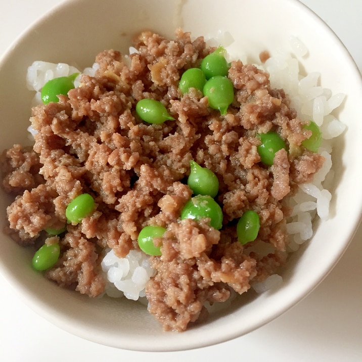 グリーンピースとひき肉のそぼろ☆